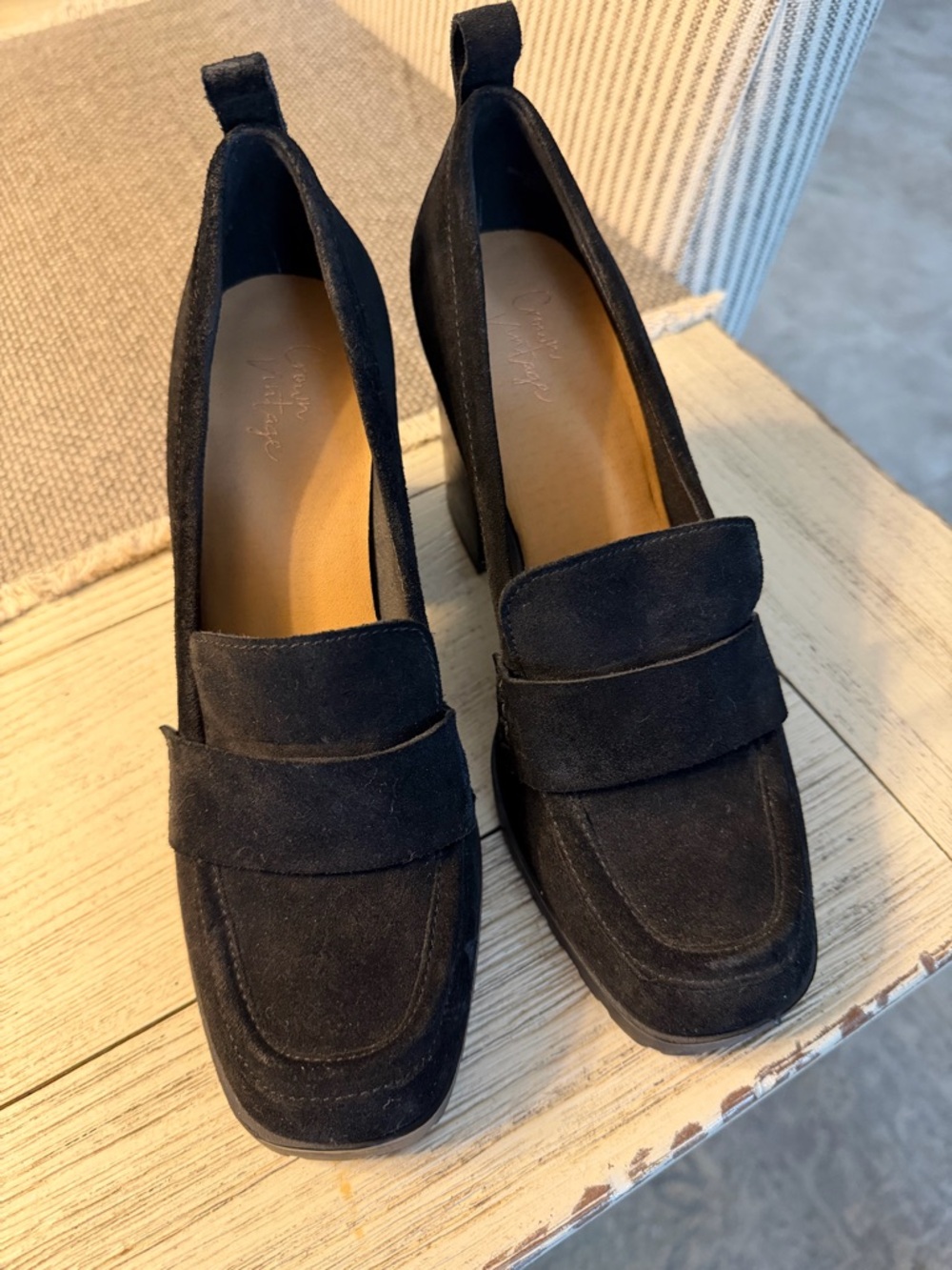 Crown Vintage Black Suede chunky high heel Penny Loafers sz 8 NEW